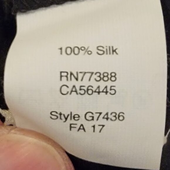 Madewell 100% Silk Star Print Blouse M Black White | Tie Sleeve, Button Front - Picture 6 of 16